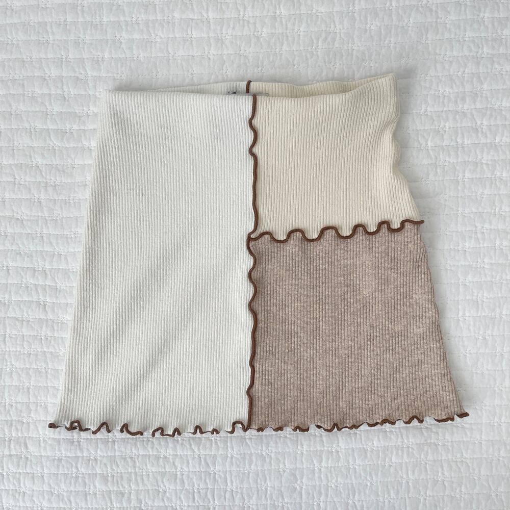 Bershka Color Block Lettuce Edge Mini Skirt in Brown / Cream Size S